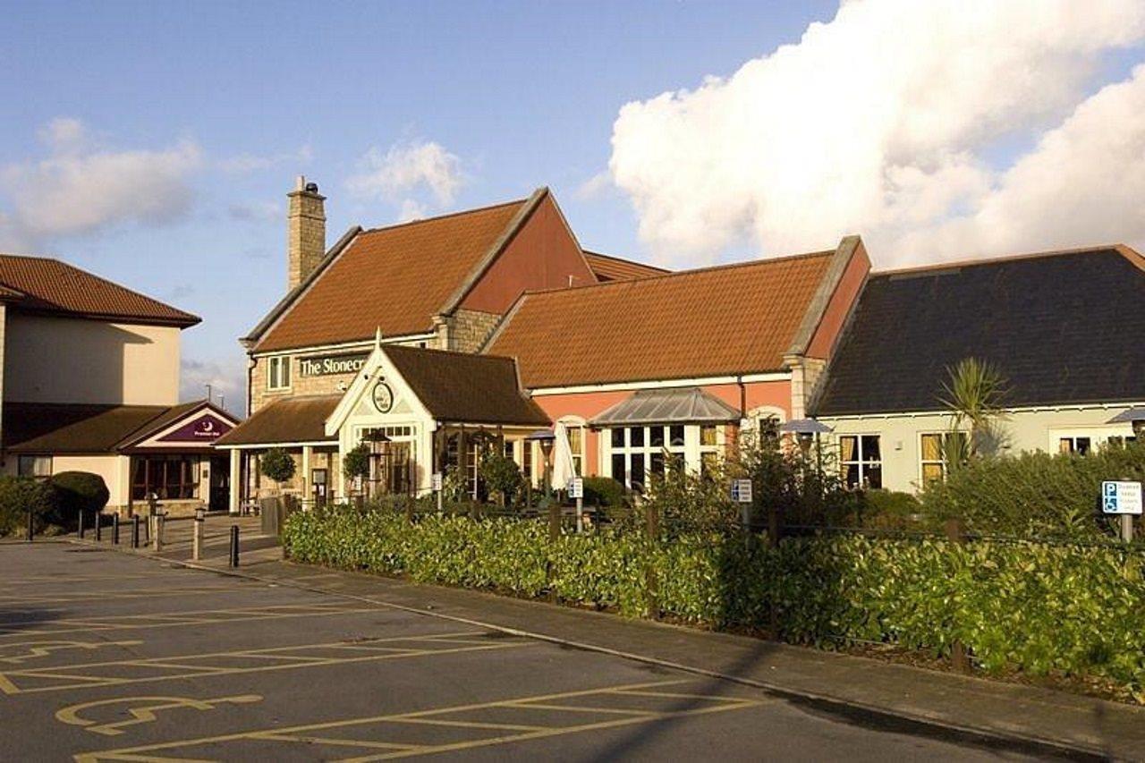 Premier Inn Haydock Park/M6 J23 Warrington Bagian luar foto